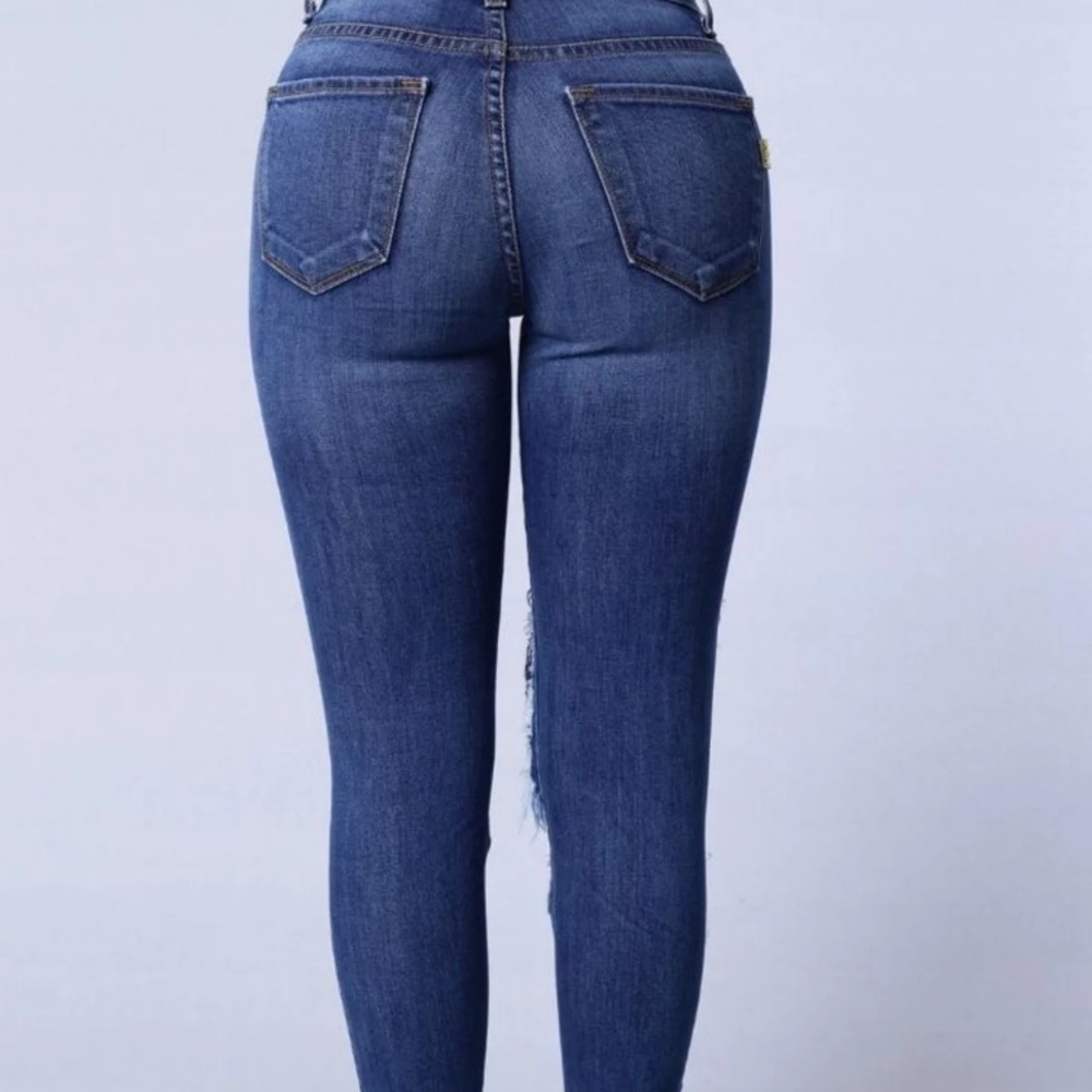 Sold❗️ - Picture 2 of 3